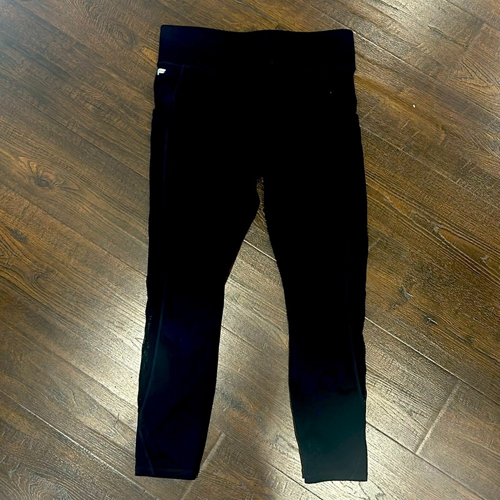 Fabletics- motion365 size L with side pockets and shear sides great condition!